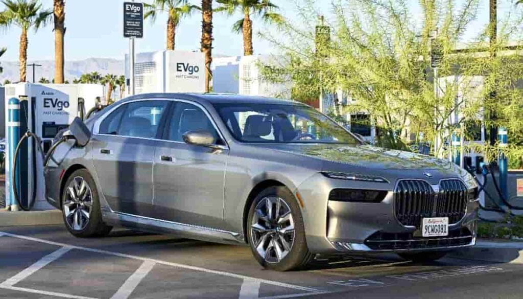 BMW i7 xDrive60
