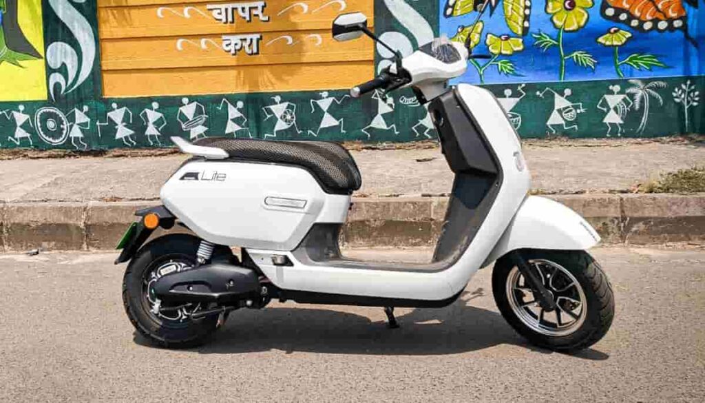 Okinawa Lite electric scooter